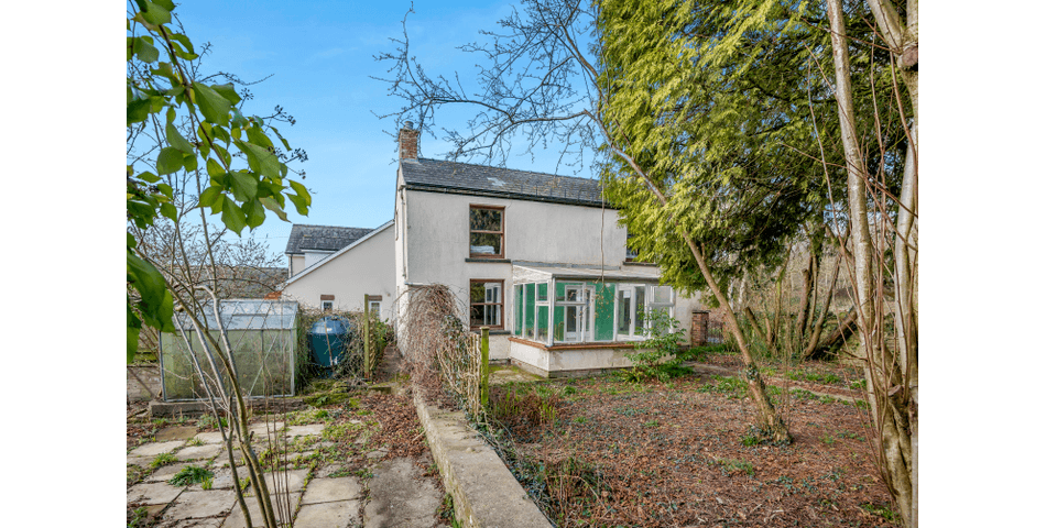 Property Image 0